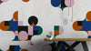Abstrakte geometrische, abnehmbare Tapete: Buntes Dreiecks-Wandbild